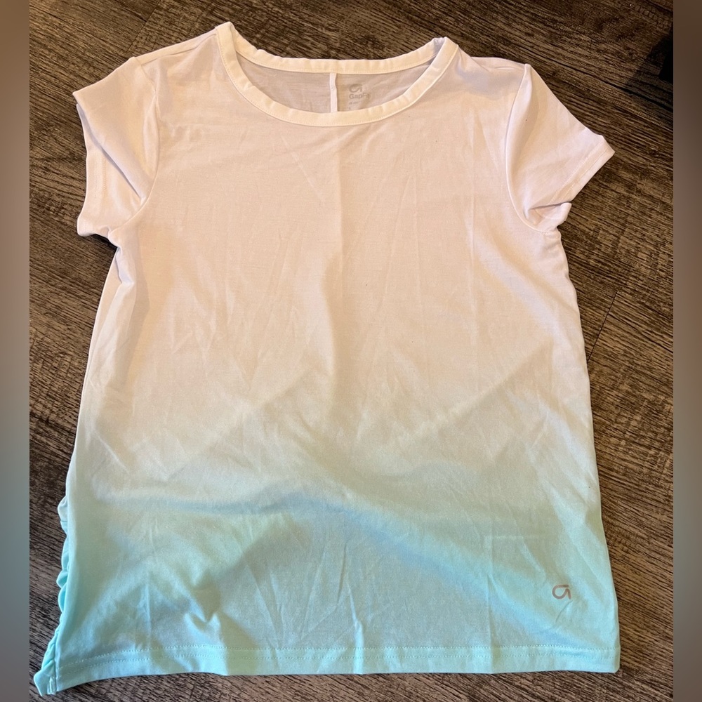 Gap fit kids shirt